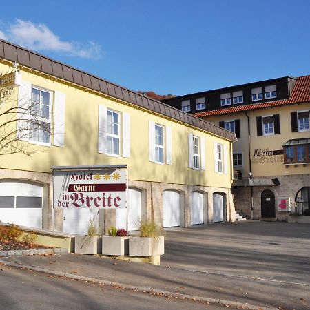 Hotel Garni In Der Breite アルプシュタット エクステリア 写真