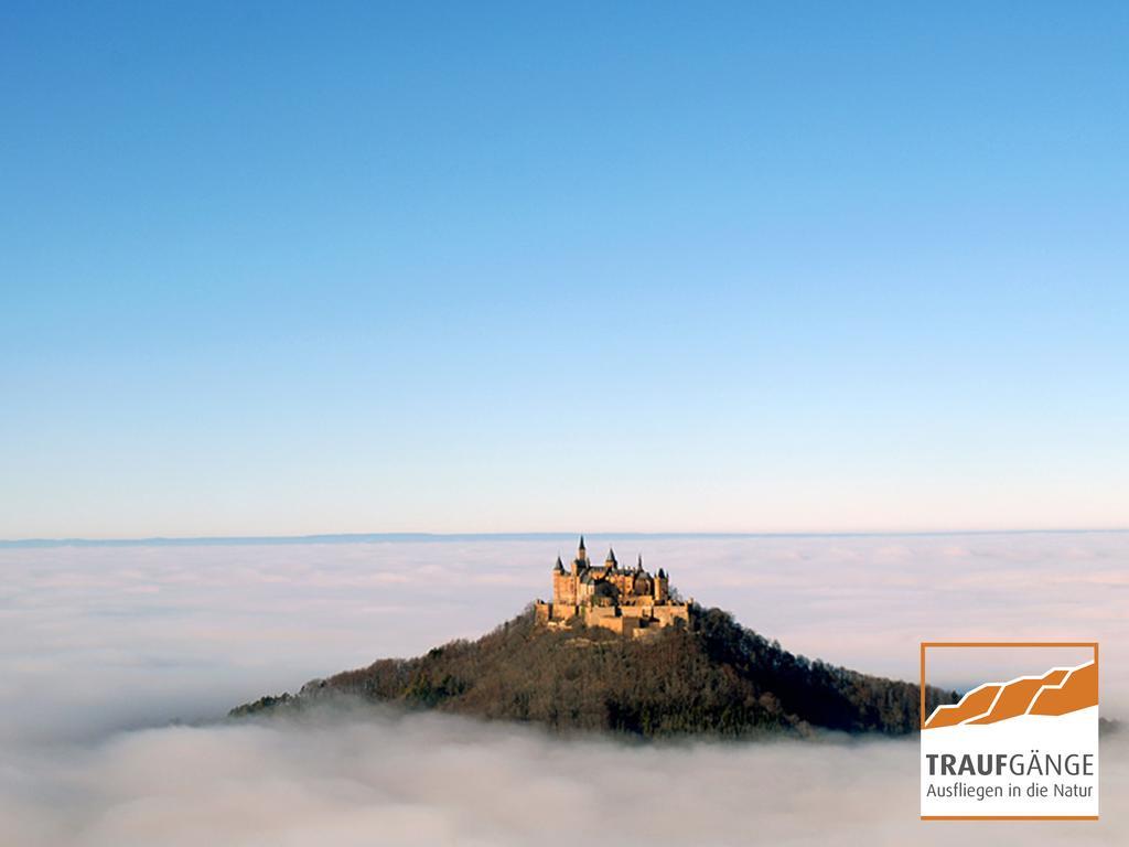 Hotel Garni In Der Breite アルプシュタット エクステリア 写真